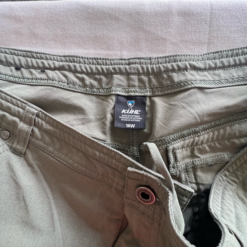 Kuhl Women's Olive Cargo Shorts